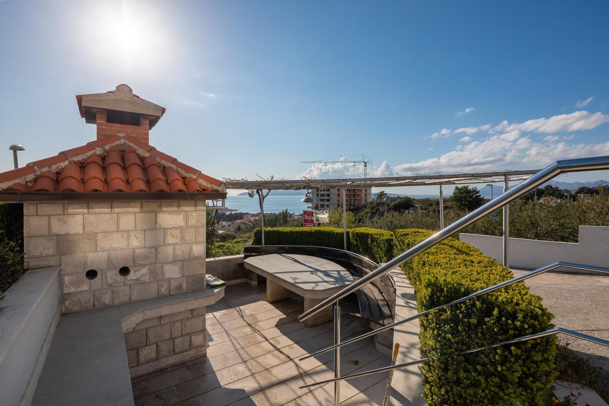Ruza Apartma Makarska
