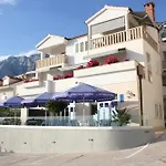 Villa Ruza